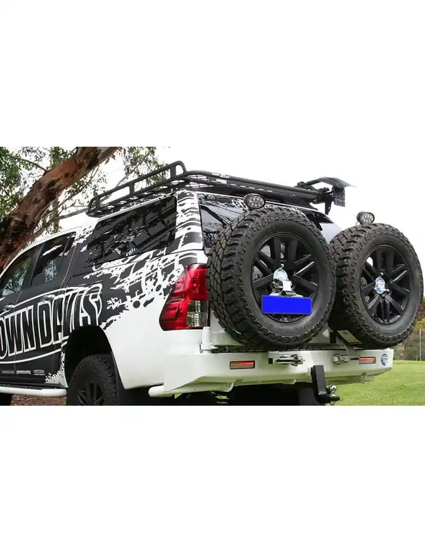 Achat Immédiat Pare-chocs arrière + RDS Kaymar Toyota Hilux Revo › 2016